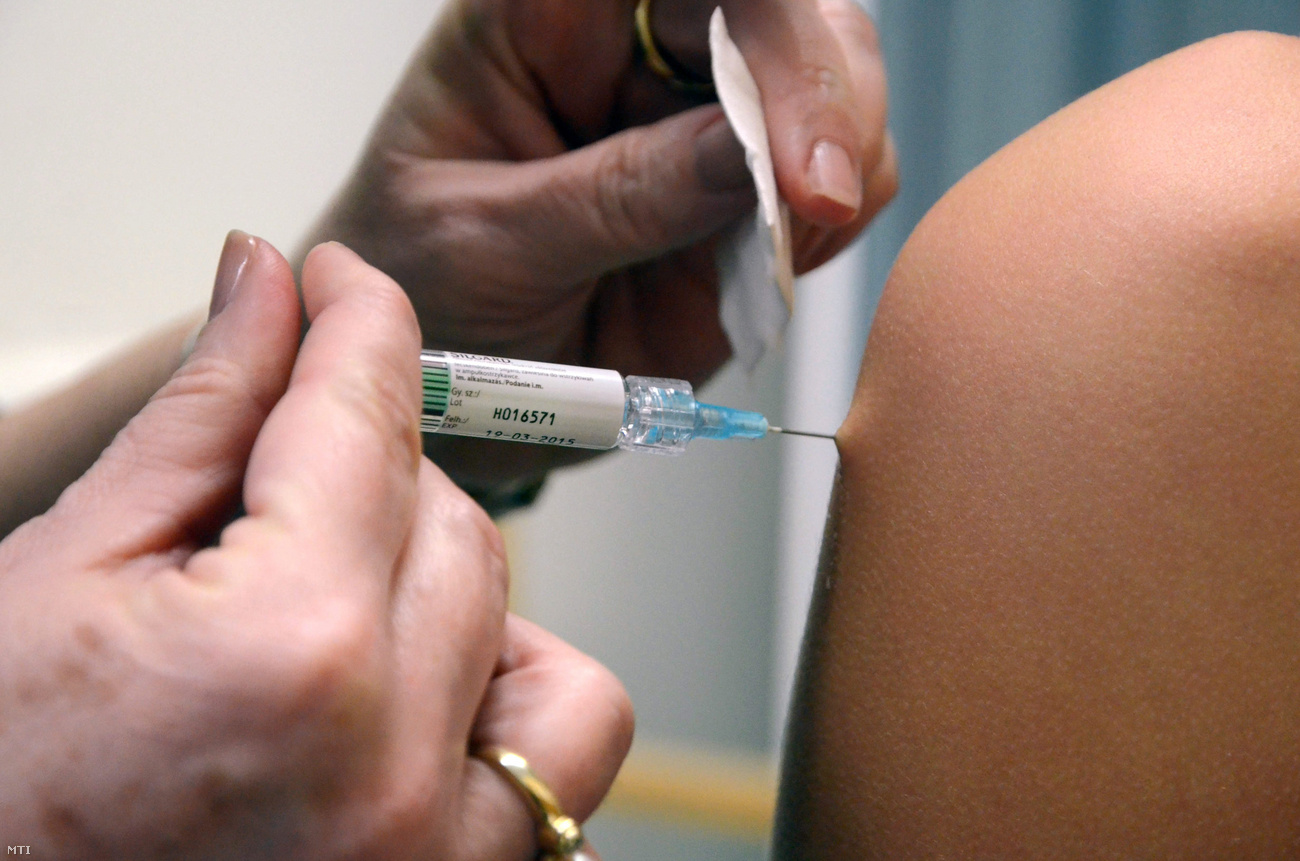 HPV vírus elleni védőoltás - méhnyakrák elleni vakcina - Aranykéz